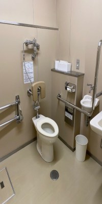 オストメイト対応多目的トイレの画像