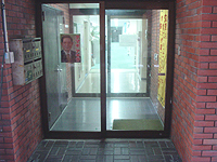 スライド式のドア