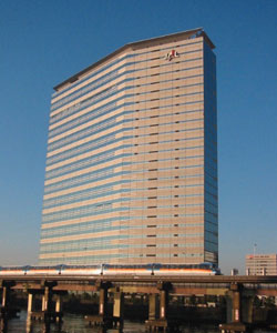 JALサンライトは、JAL本社ビルの15階にある。