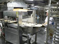 パン製造作業風景