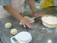 パン工房の作業