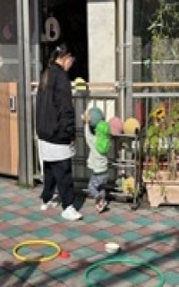 同園で働く犬童さんの画像