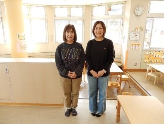 竹内園長（右）と中川副園長の画像